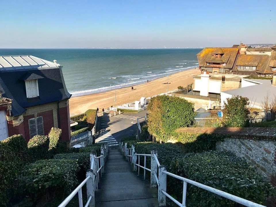 2 Chambres, 50M Centre Ville Plage, Jardin Wifi Villers-sur-Mer Exterior photo